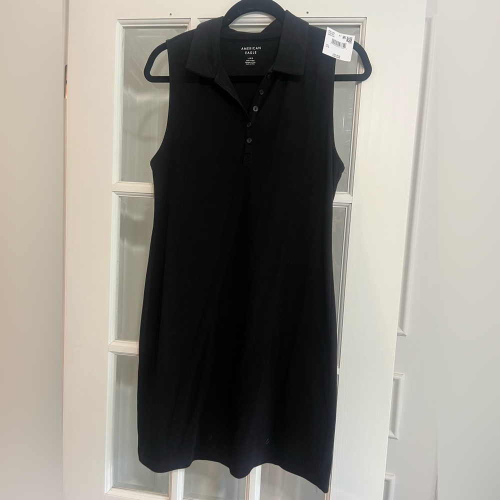 Black Sleeveless Dress